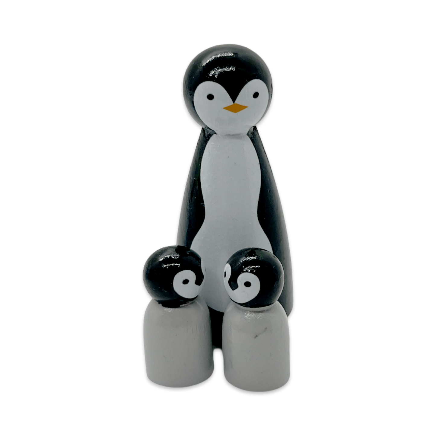 Mom or dad penguin with twin baby penguins